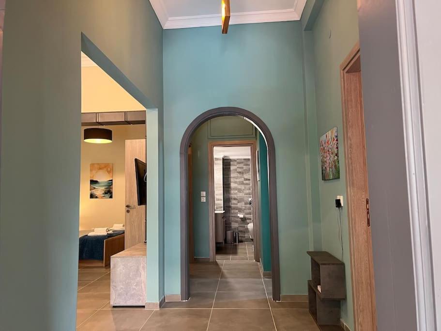 Spacious And Beautiful House Pireu Exterior foto